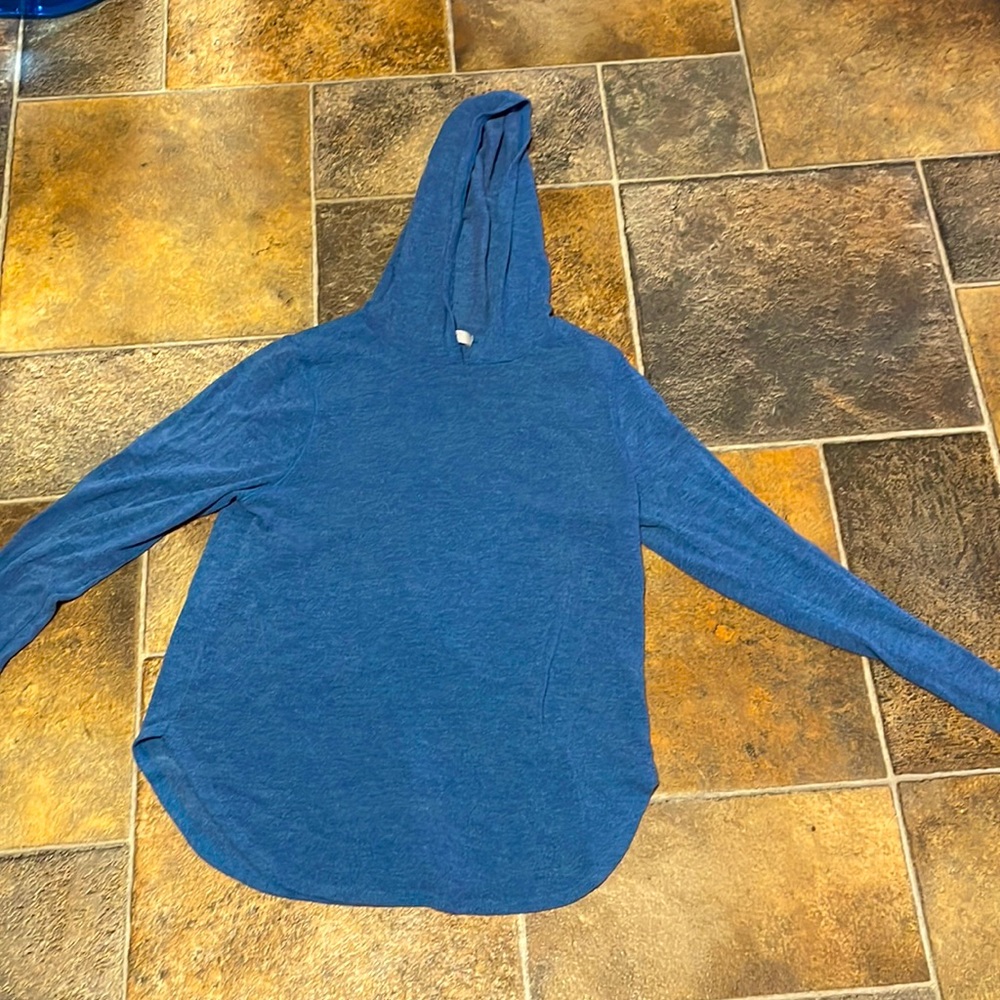 GAZE Sweater